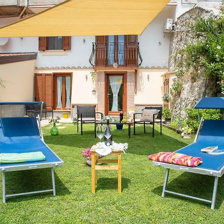 Casa Vacanza Sole Tramonti Exteriör bild