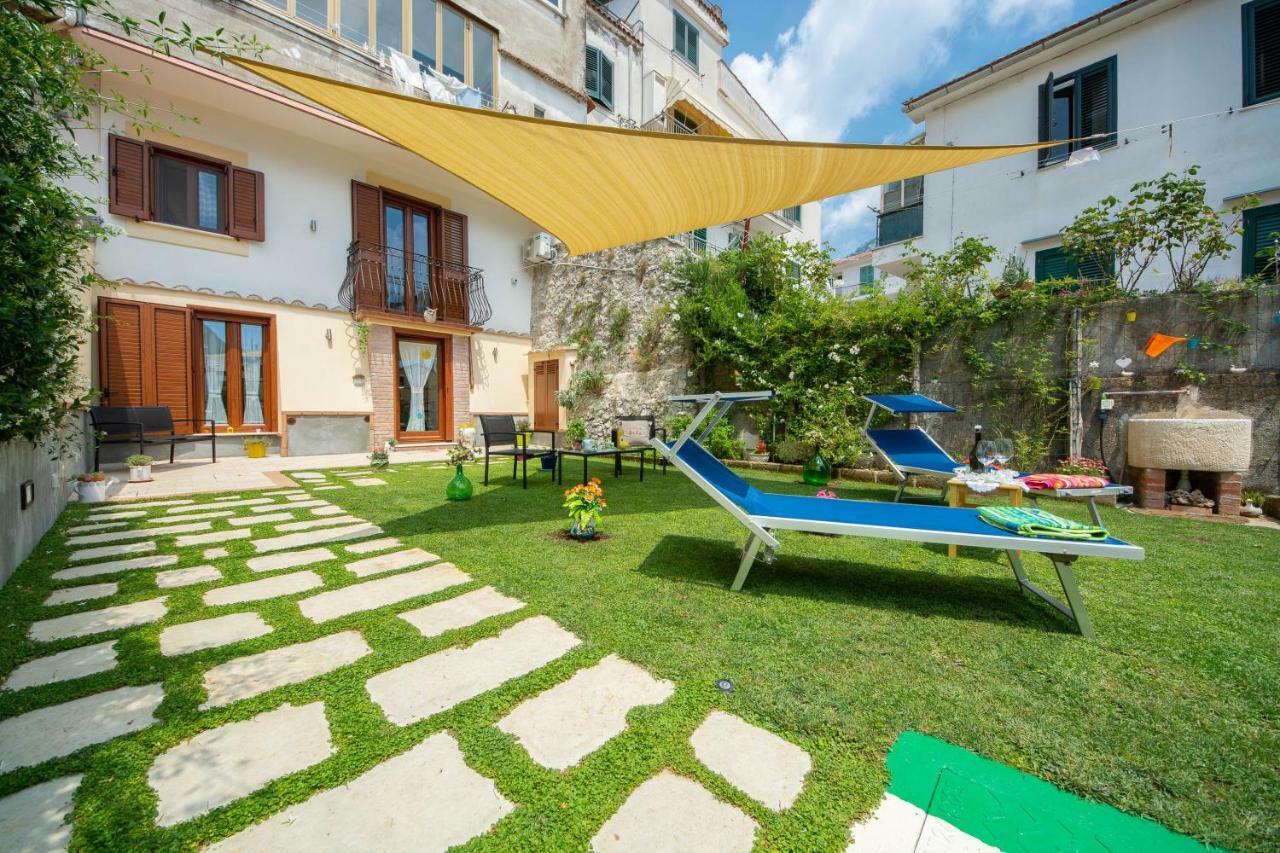 Casa Vacanza Sole Tramonti Exteriör bild