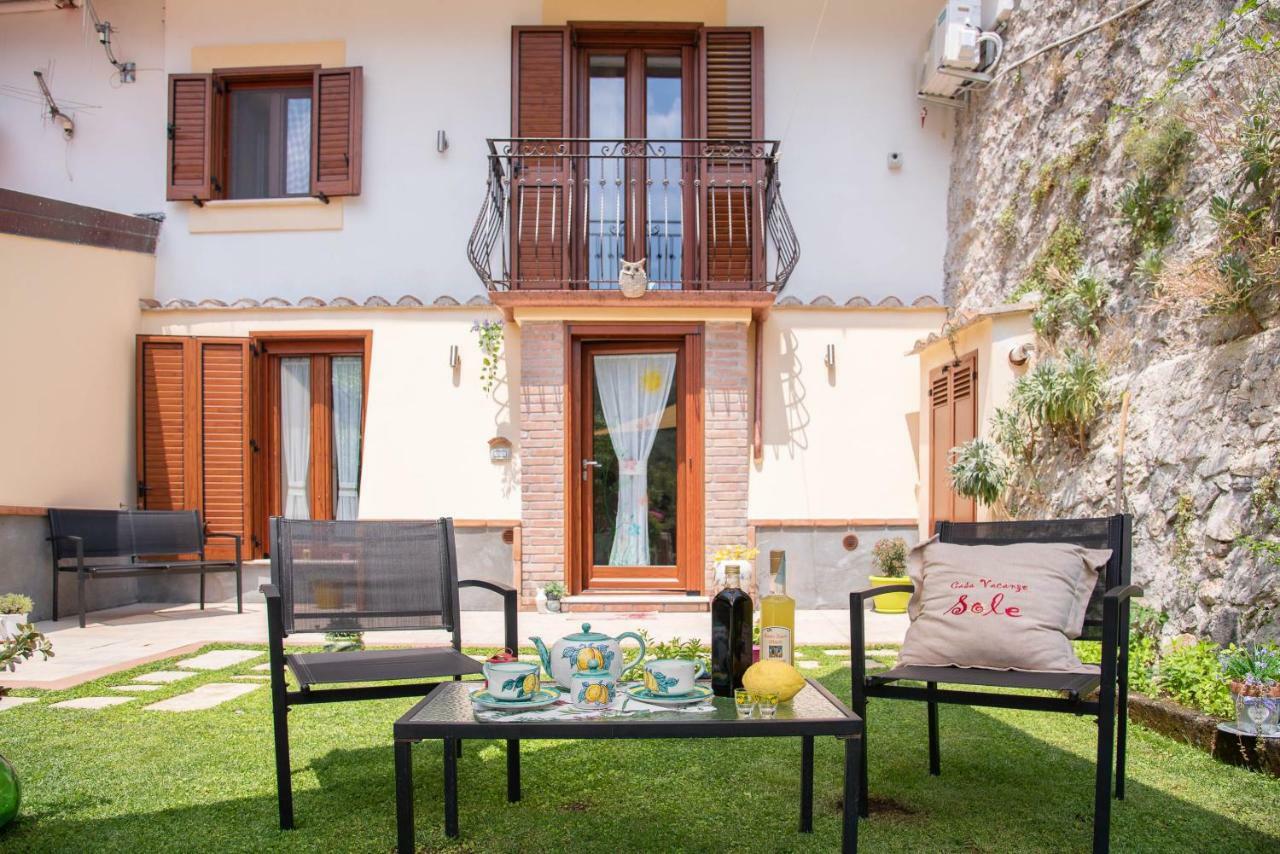 Casa Vacanza Sole Tramonti Exteriör bild